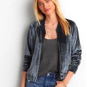 SALE Stunning AE velvet bomber jacket womens large